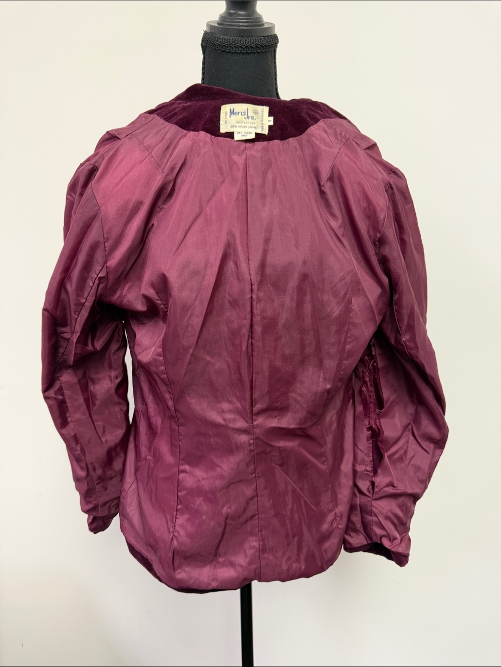 Merci Jr. Vintage Women's Velvet Blazer - Picture 14 of 15